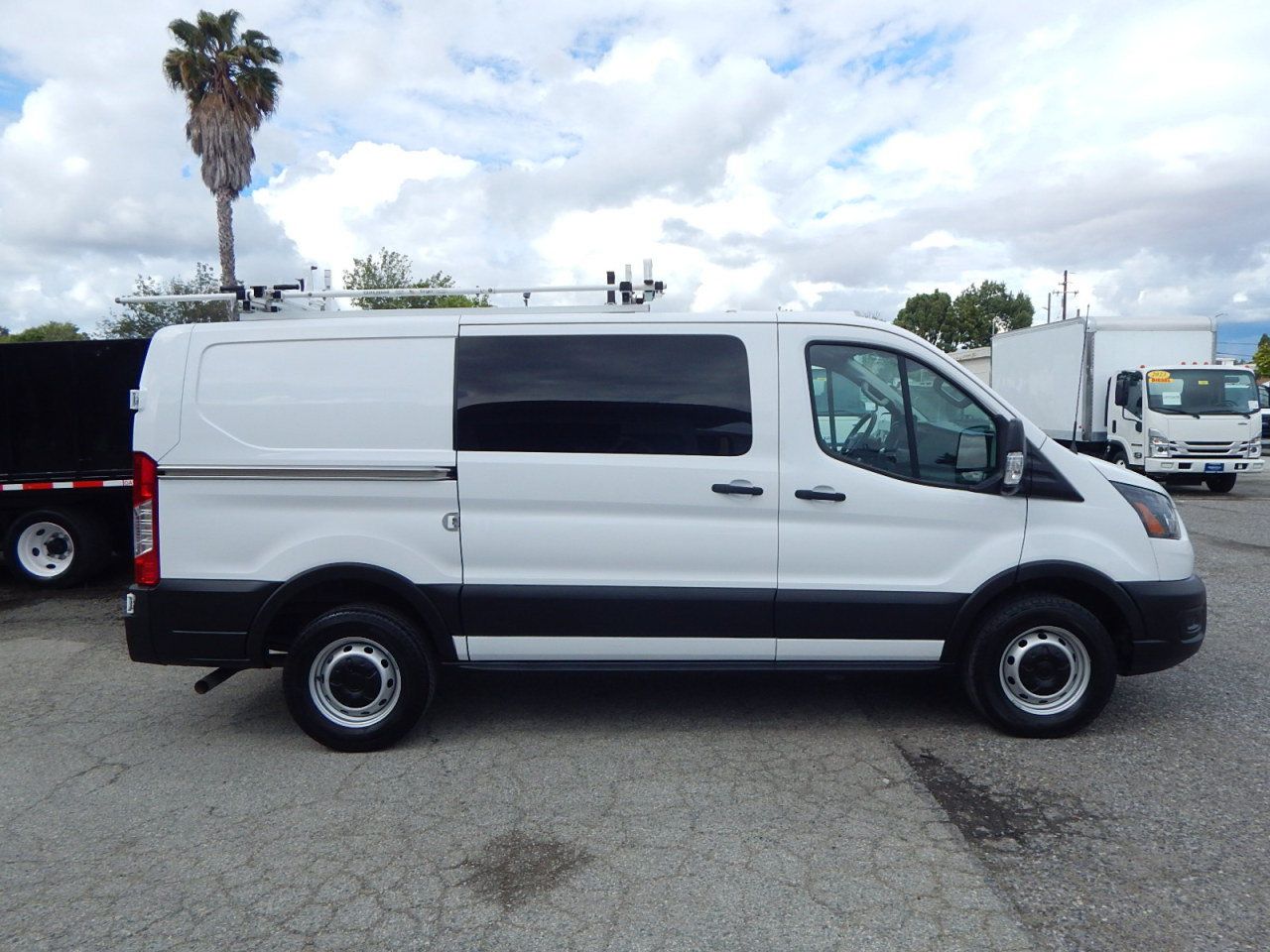 Used 2022 Ford Transit 250 Low Roof RWD image 9