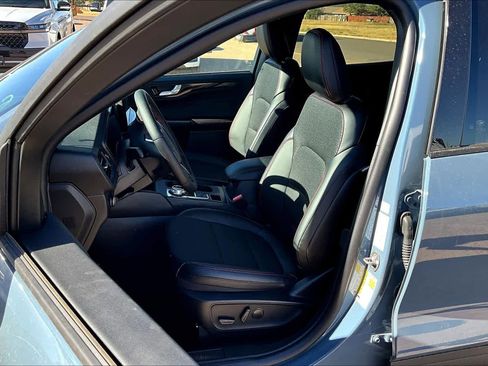 New 2026 Ford Escape ST-Line w/ Tech Pack #1 image 9