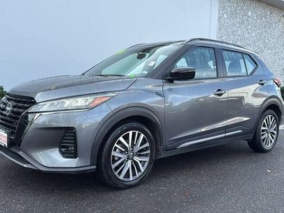Certified 2024 Nissan Kicks SR