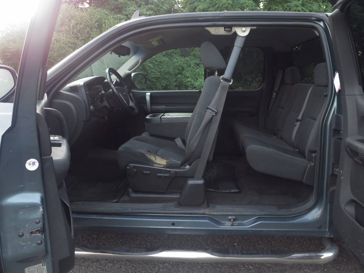 Used 2009 GMC Sierra 1500 SLE w/ Power Pack Plus AWD/4WD image 8