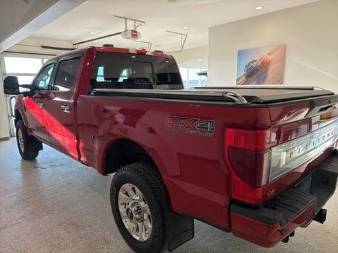 Used 2022 Ford F350 Platinum AWD/4WD image 4