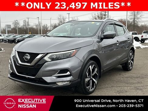 Certified 2022 Nissan Rogue Sport SL w/ Premium Package image 5