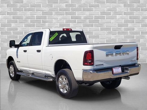 Used 2026 RAM 2500 Big Horn AWD/4WD image 8