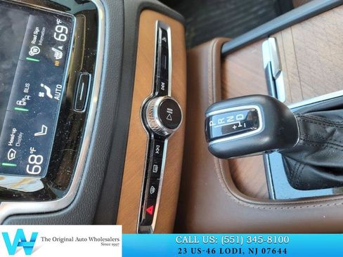Used 2019 Volvo XC90 T6 Inscription w/ Luxury Package image 25