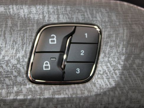 New 2026 Ford Explorer Platinum AWD/4WD image 40