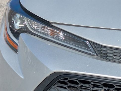 Used 2022 Toyota Corolla LE image 10