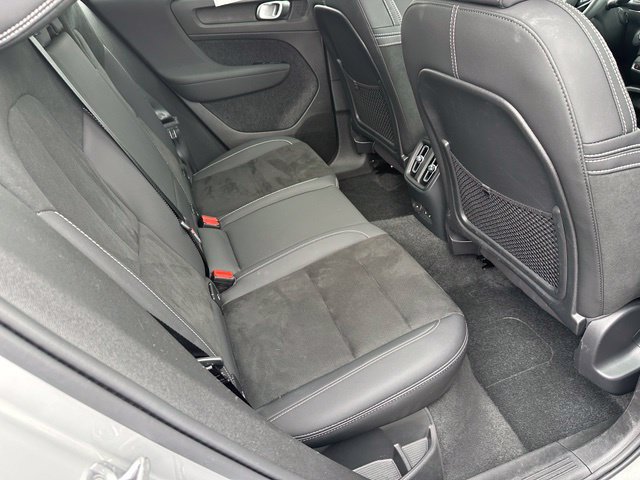 Used 2023 Volvo C40 P8 Recharge Ultimate AWD/4WD image 9