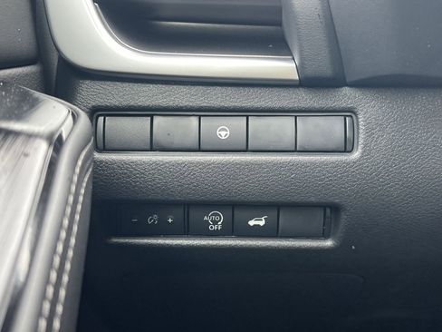 New 2026 Nissan Rogue SV image 12