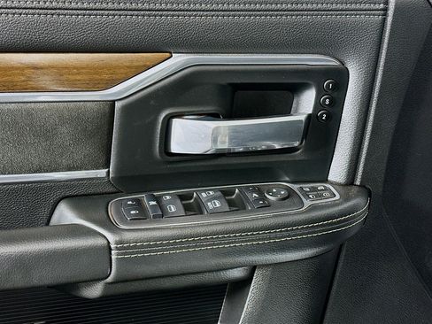 Used 2024 RAM 2500 Laramie image 15