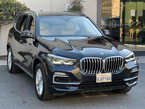 Used 2019 BMW X5 xDrive40i w/ Convenience Package AWD/4WD image 34