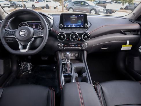 New 2025 Nissan Sentra SR w/ SR Premium Package FWD image 17