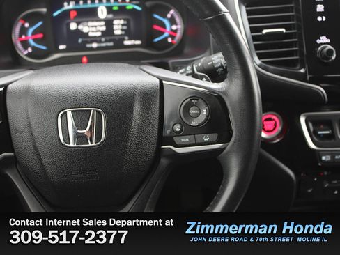 Used 2019 Honda Pilot Touring image 15