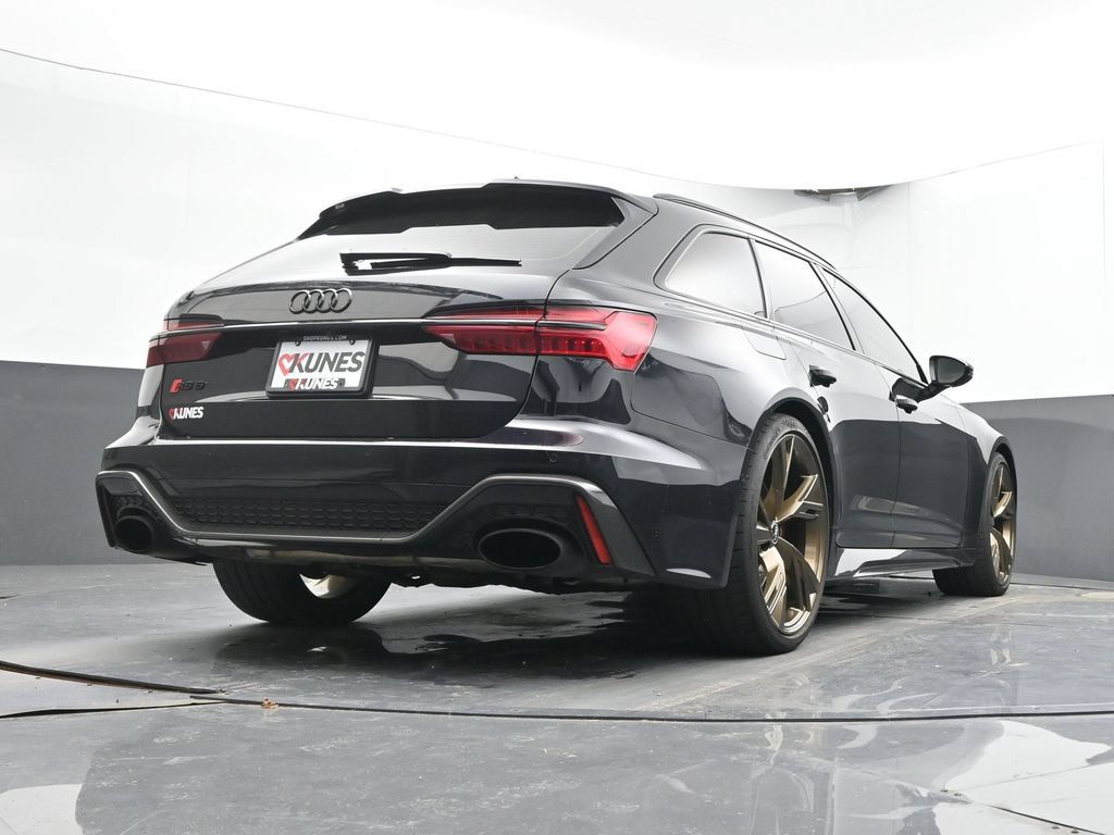Used 2021 Audi RS 6 AWD/4WD image 44