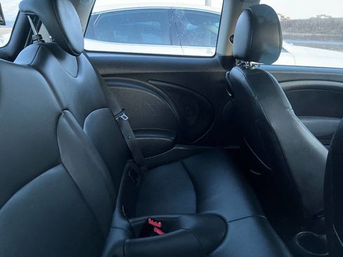 Used 2012 MINI Cooper Hardtop image 11