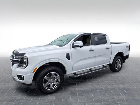 Used 2024 Ford Ranger Lariat w/ Advanced Towing Package AWD/4WD image 3