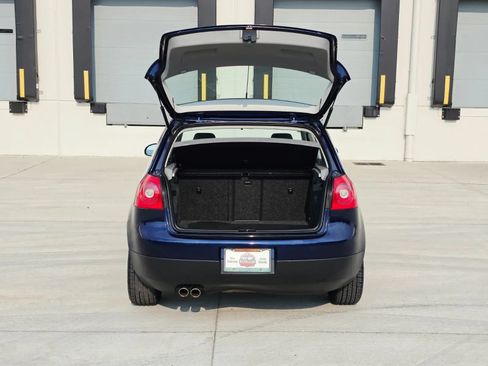 Used 2007 Volkswagen Rabbit 4-Door FWD image 17