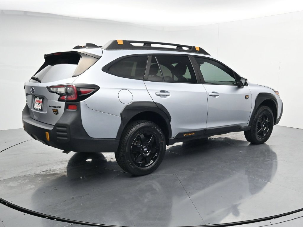 Used 2022 Subaru Outback Wilderness AWD/4WD image 8