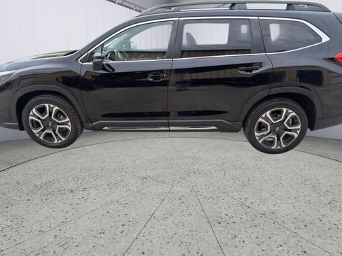 Used 2023 Subaru Ascent Limited AWD/4WD image 7