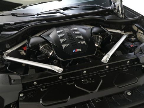 Used 2023 BMW X7 M60i w/ Executive Package image 75