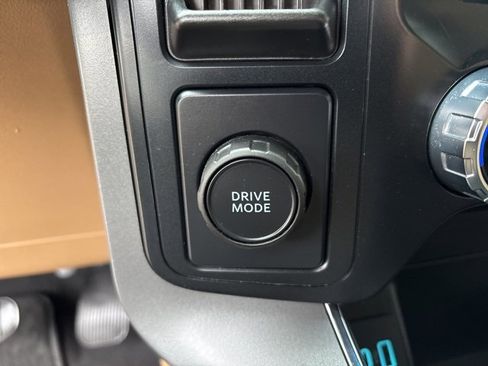 Used 2023 Ford F150 XLT w/ Equipment Group 302A High image 23