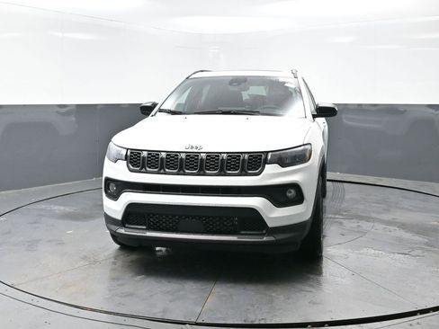 New 2026 Jeep Compass Latitude w/ Sun and Sound Group image 4