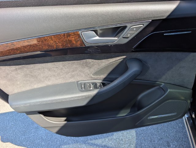 Used 2015 Audi A8 L 3.0T AWD/4WD image 30
