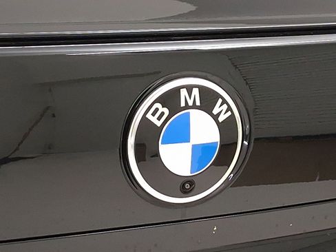 New 2026 BMW 740i w/ Premium Package image 19