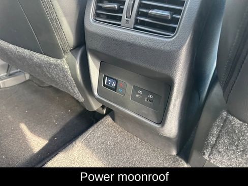 Certified 2023 Nissan Rogue SL w/ SL Premium Package image 17