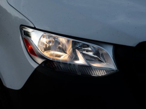 New 2025 Mercedes-Benz Sprinter 2500 image 8