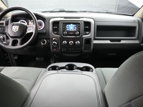 Used 2019 RAM 1500 Express image 12