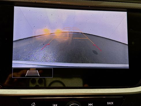 Used 2020 Buick Encore GX Select w/ Experience Buick Package image 19