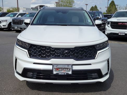 Used 2023 Kia Sorento SX Prestige w/ Panoramic Sunroof Package AWD/4WD image 5