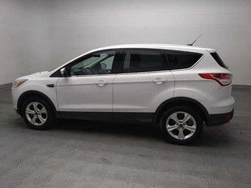 Used 2016 Ford Escape SE AWD/4WD image 3