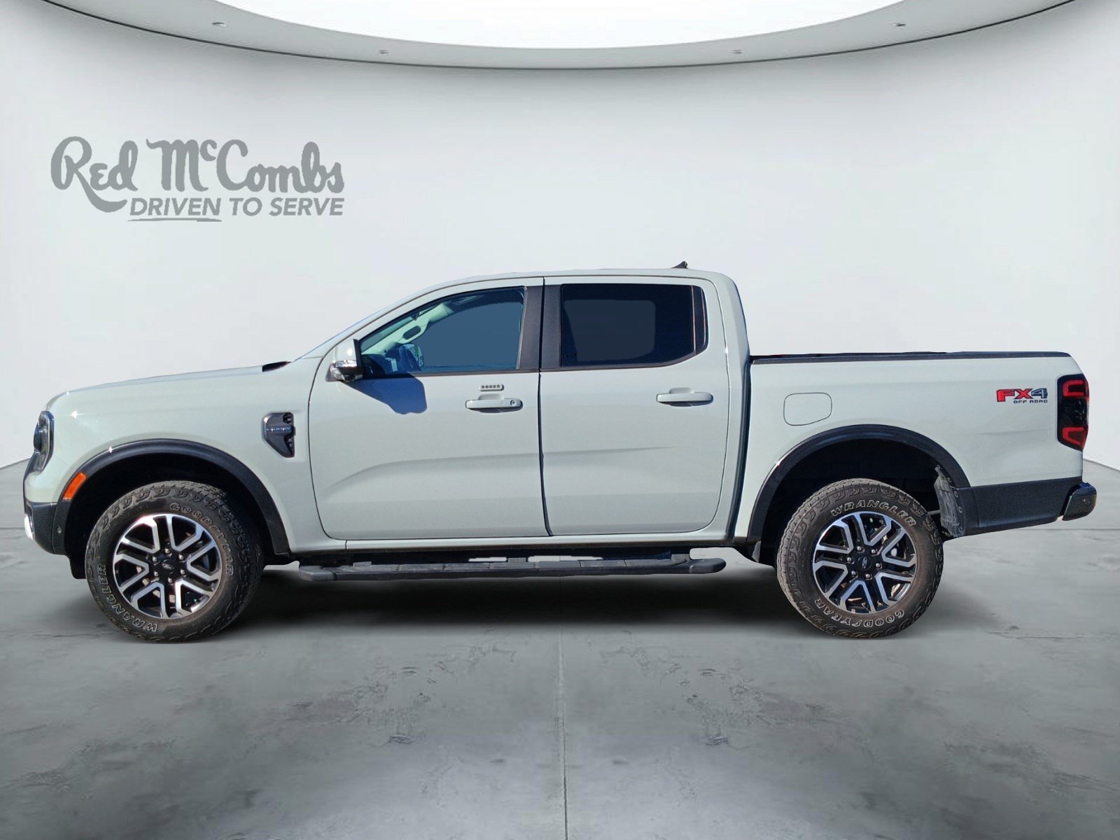 Used 2024 Ford Ranger Lariat w/ FX4 Off-Road Package AWD/4WD image 8