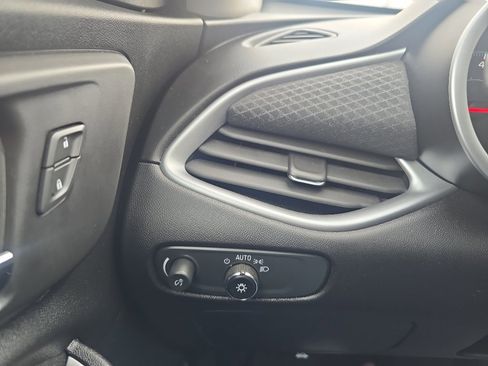 Used 2023 Chevrolet Malibu LT FWD image 20
