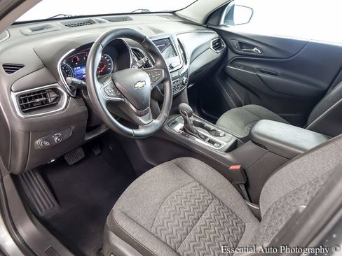 Used 2024 Chevrolet Equinox LT FWD image 10