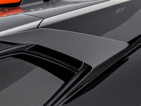 Used 2021 Lamborghini Huracan STO image 8