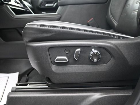 Used 2026 GMC Sierra 2500 AT4X image 24