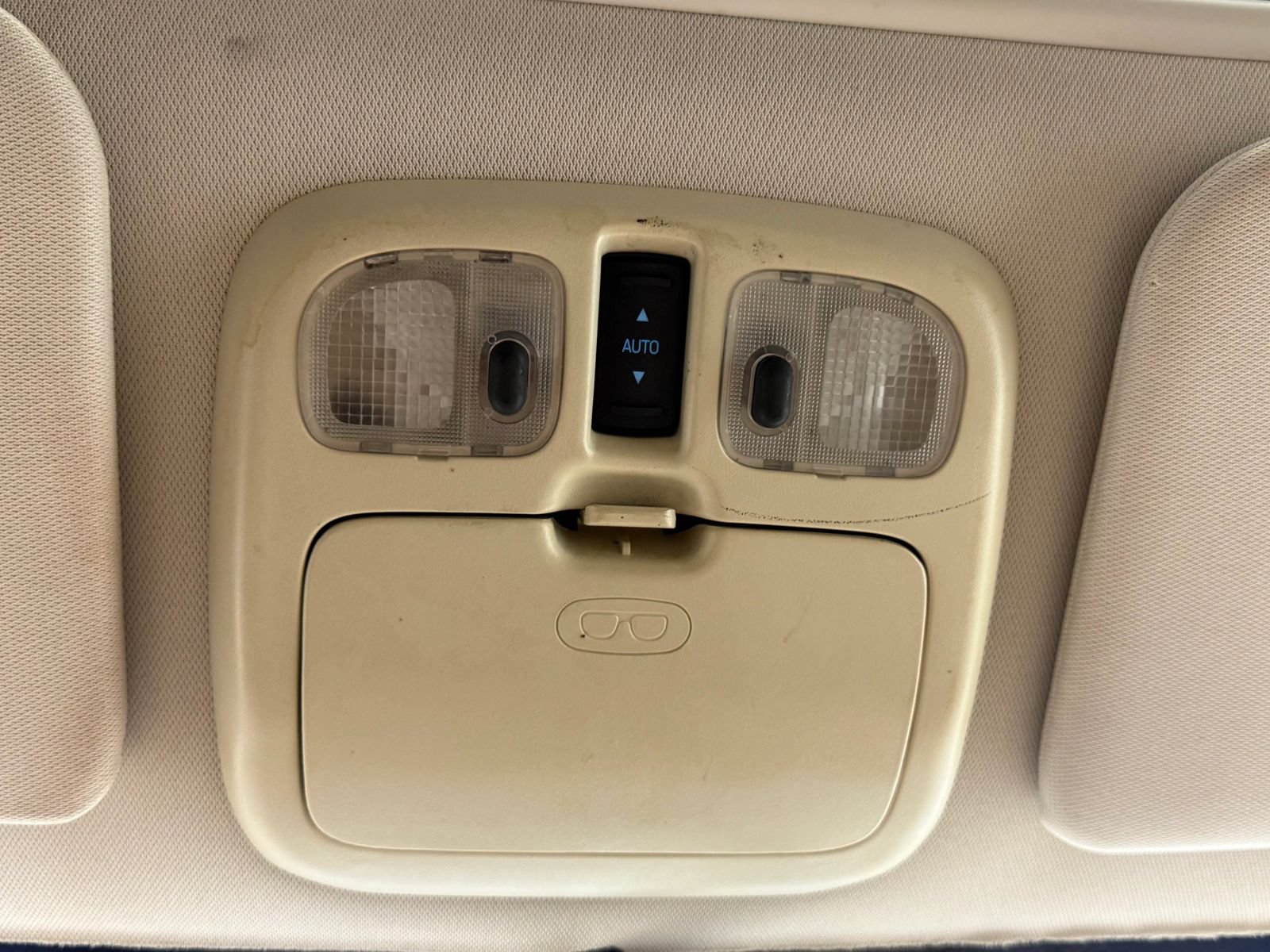 Used 2010 Ford Escape Limited FWD image 36