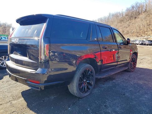 Used 2022 Cadillac Escalade ESV Sport w/ LPO, ONYX Package AWD/4WD image 5