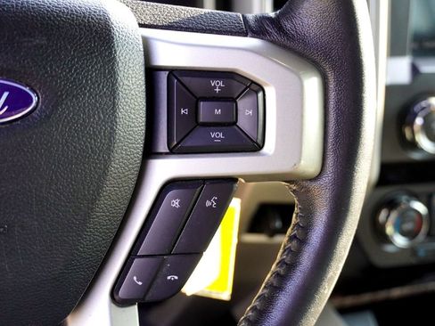 Used 2019 Ford F250 Lariat w/ Lariat Value Package image 21