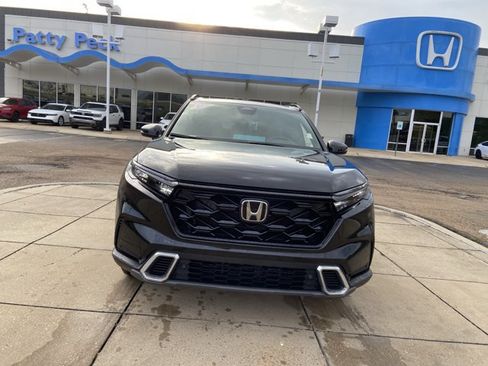 Used 2023 Honda CR-V Sport Touring image 3