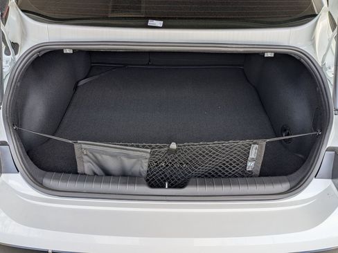 New 2025 Hyundai Ioniq 6 SE image 13