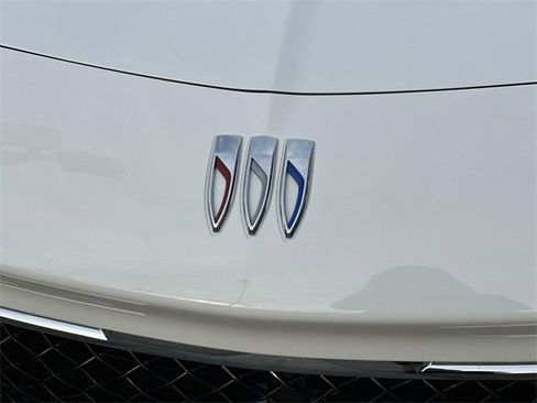 Used 2024 Buick Encore GX Sport Touring image 28