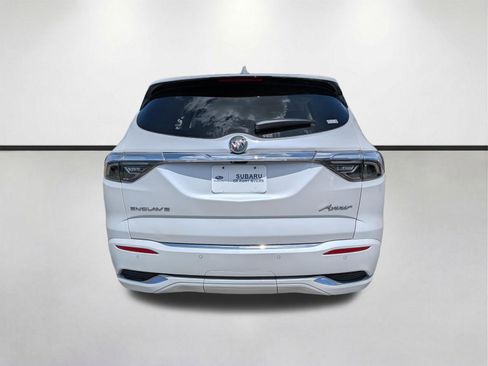 Used 2022 Buick Enclave Avenir w/ Avenir Technology Package FWD image 5