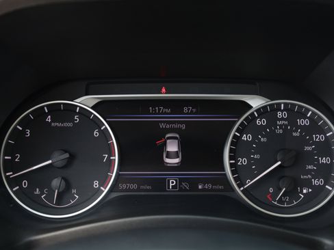 Used 2024 Nissan Sentra SV FWD image 16