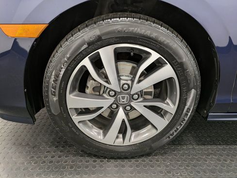 Certified 2023 Honda Odyssey Touring image 7