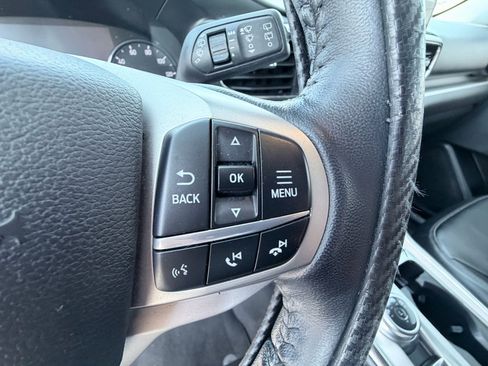 Used 2021 Ford Explorer XLT w/ Equipment Group 202A image 14