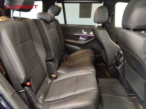 Used 2022 Mercedes-Benz GLS 450 4MATIC image 37