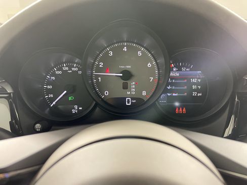 New 2026 Porsche Macan S AWD/4WD image 18